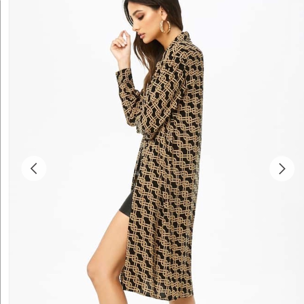 Chain Print Longline Shirt - Picture 3 of 6